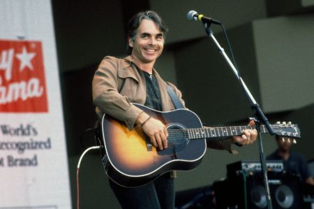 Hal Ketchum held an estimated net worth of $20 million before his death.